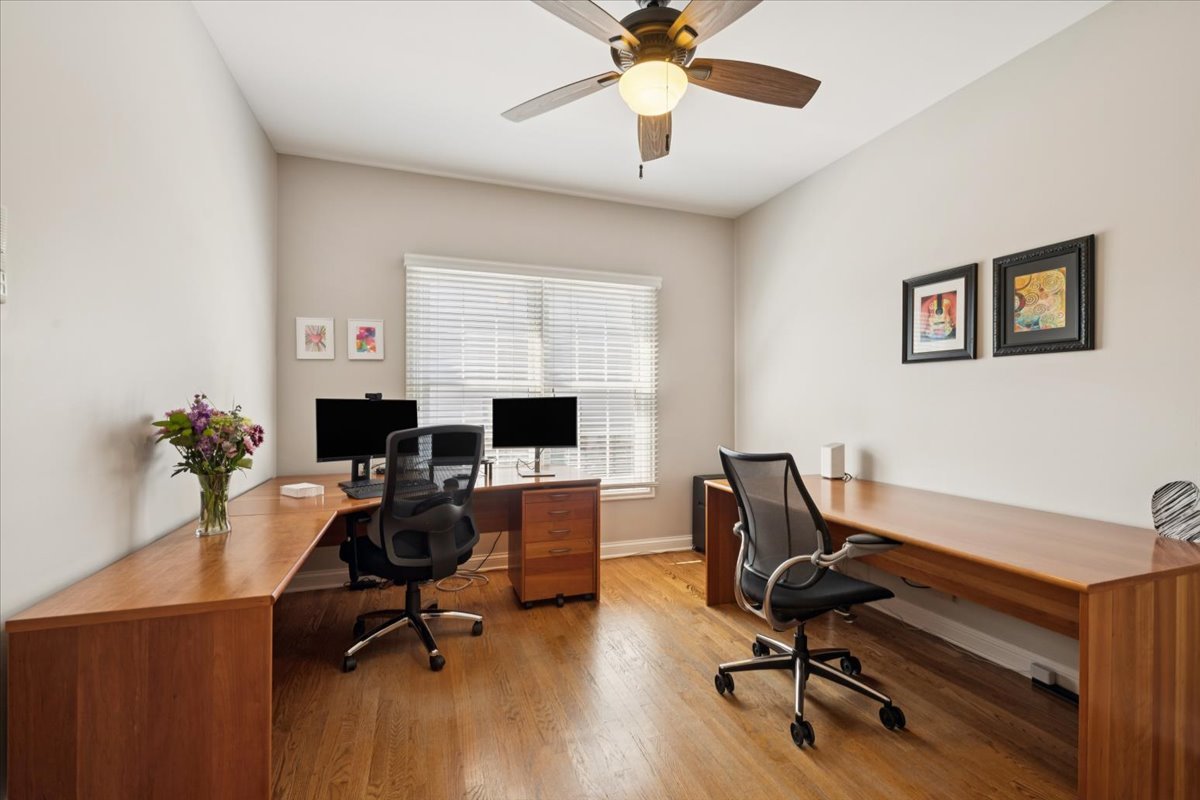 1131 Linden Ave Deerfield, IL 60015