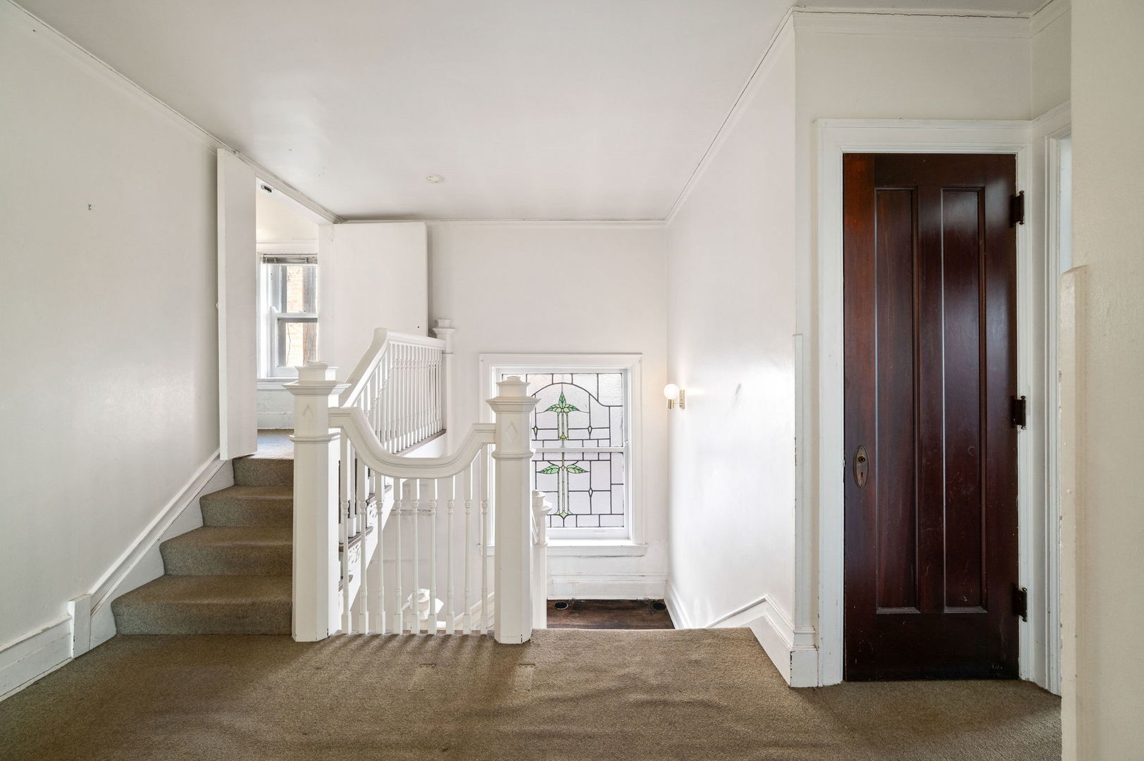 4254 N Hazel St Chicago, IL 60613