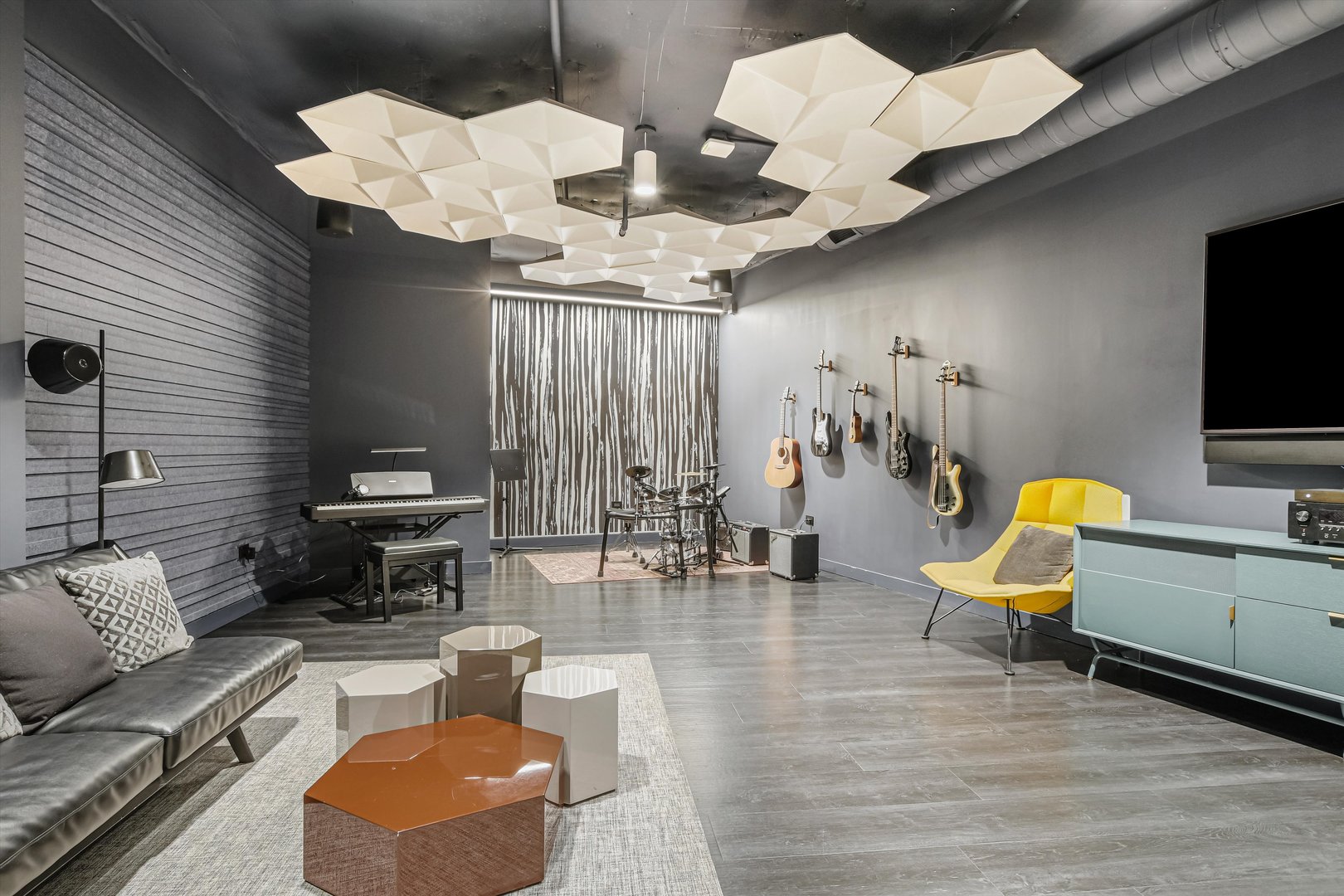 211 N Hbr Dr #4107 Chicago, IL 60601