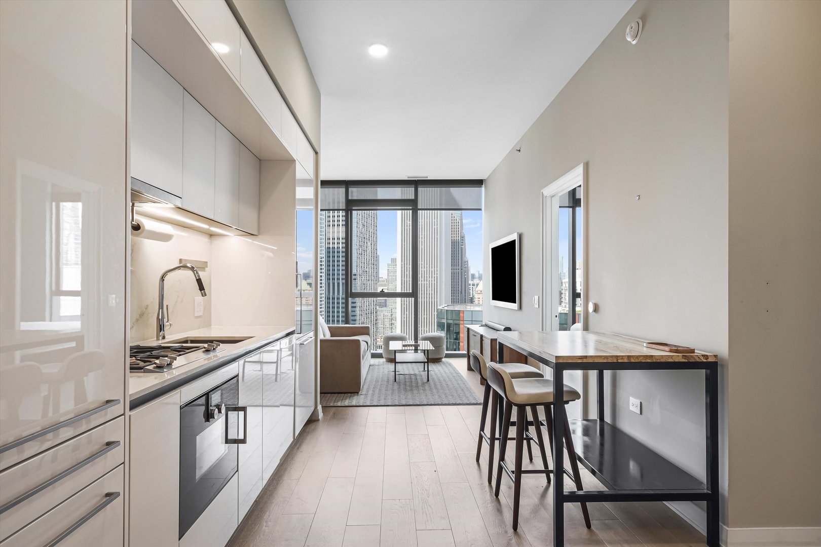 211 N Hbr Dr #4107 Chicago, IL 60601