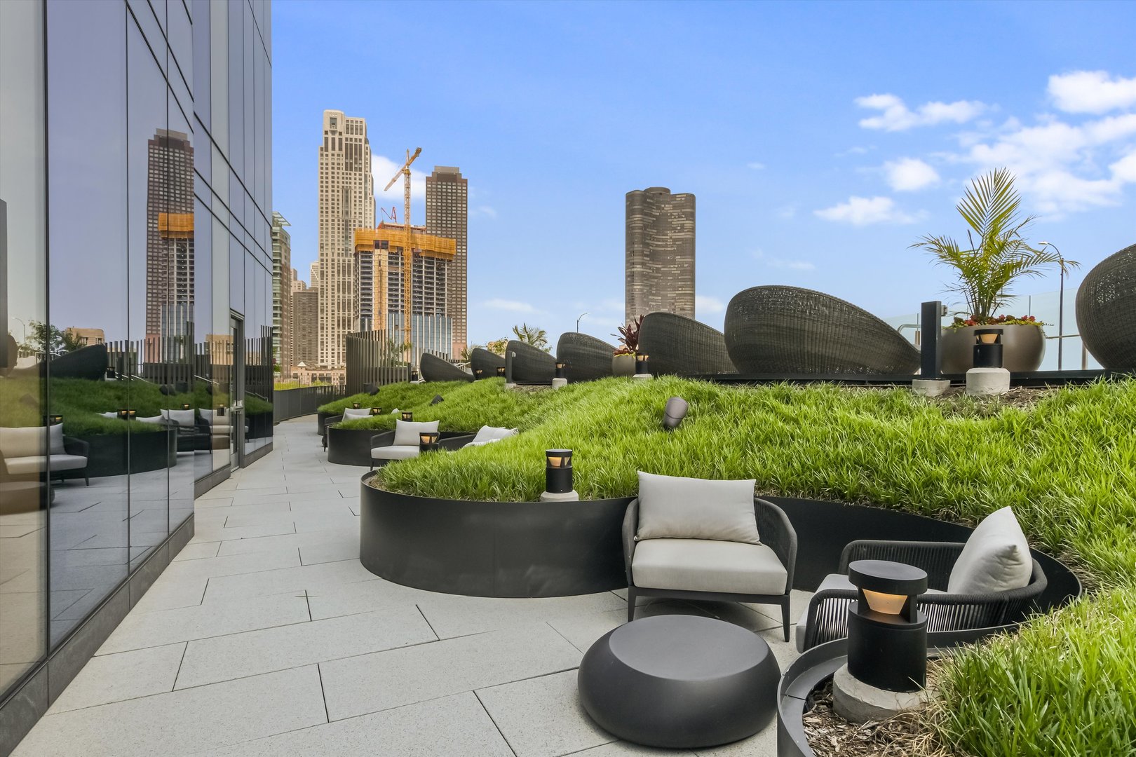 211 N Hbr Dr #4107 Chicago, IL 60601