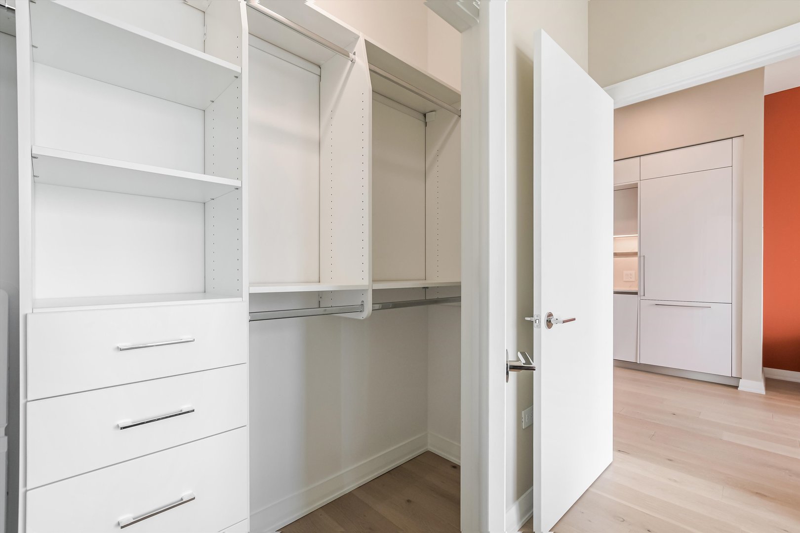 211 N Hbr Dr #4107 Chicago, IL 60601