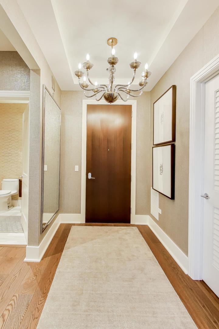 363 E Wacker Dr #2108 Chicago, IL 60601