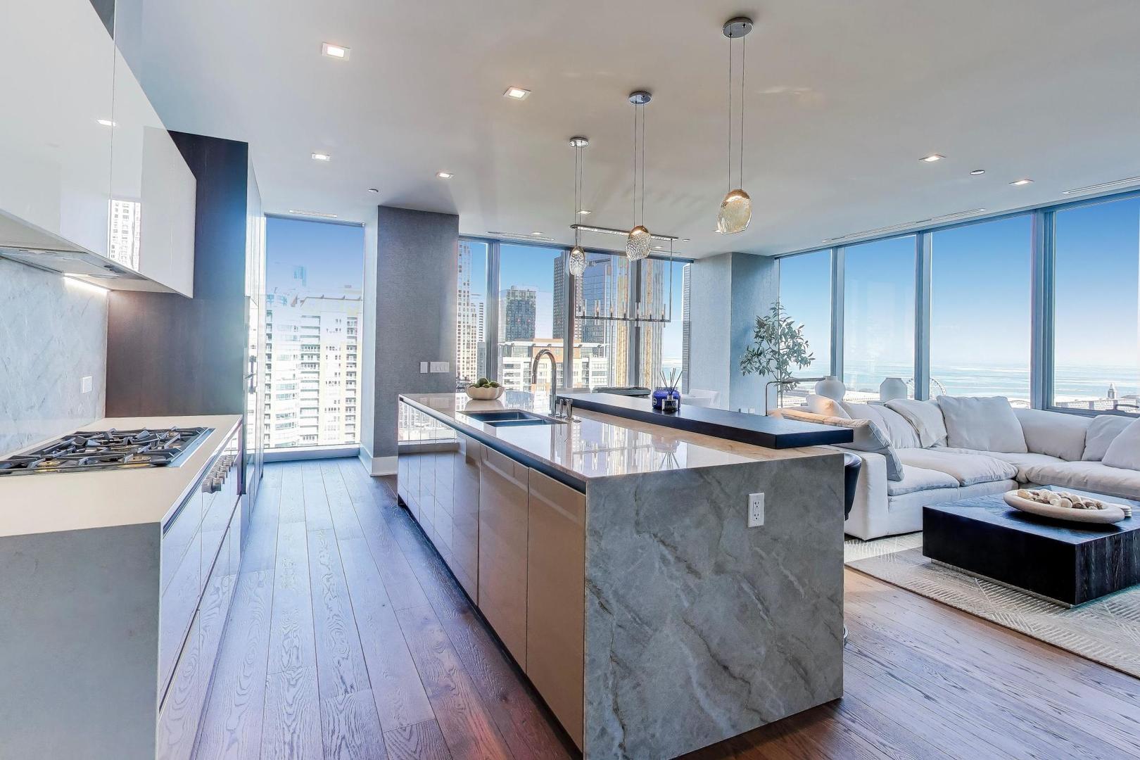 363 E Wacker Dr #2108 Chicago, IL 60601