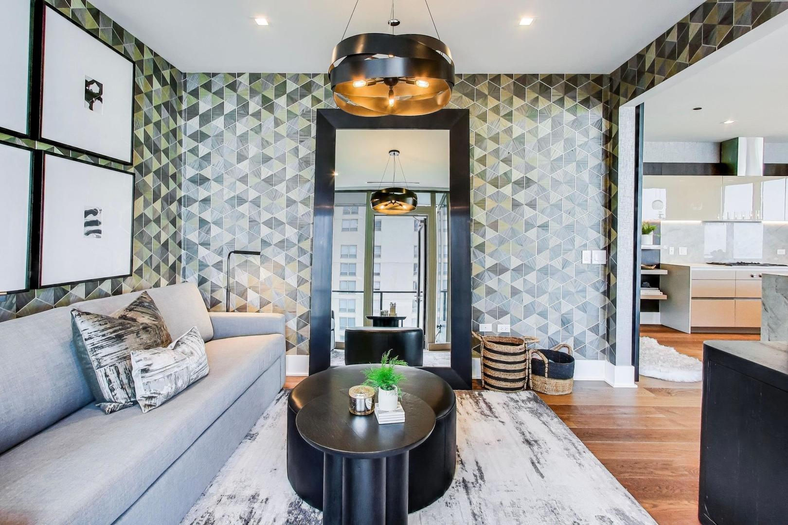 363 E Wacker Dr #2108 Chicago, IL 60601