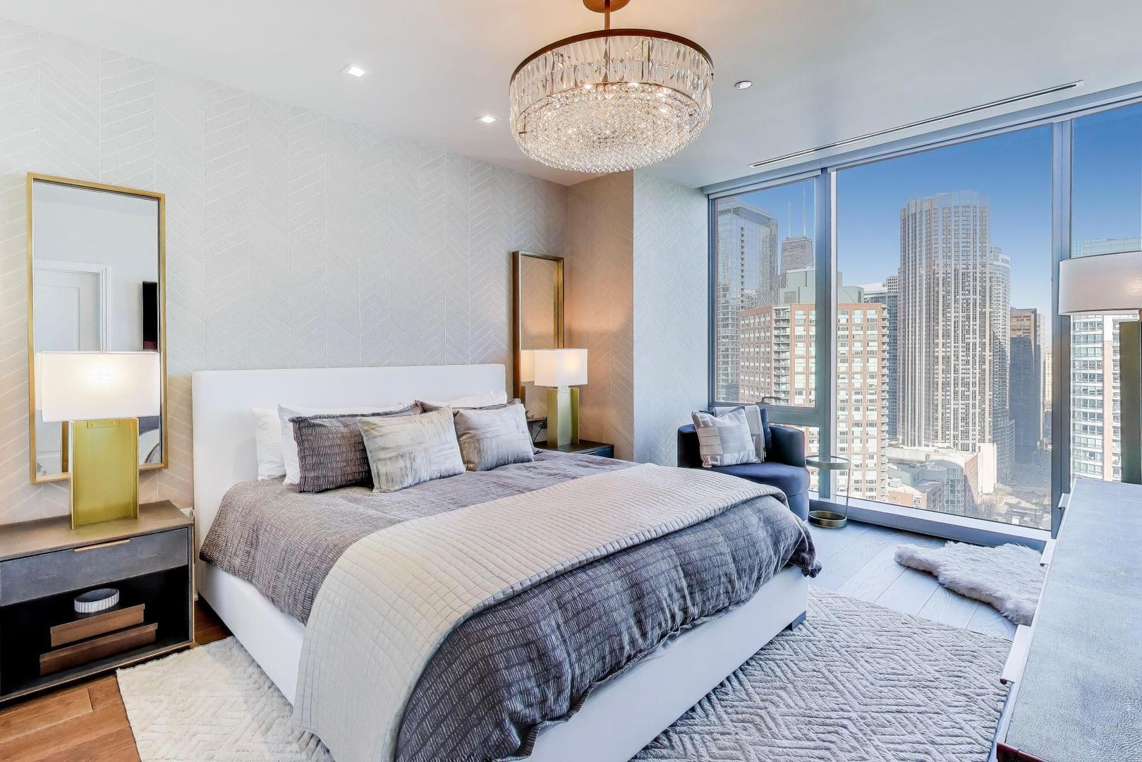 363 E Wacker Dr #2108 Chicago, IL 60601