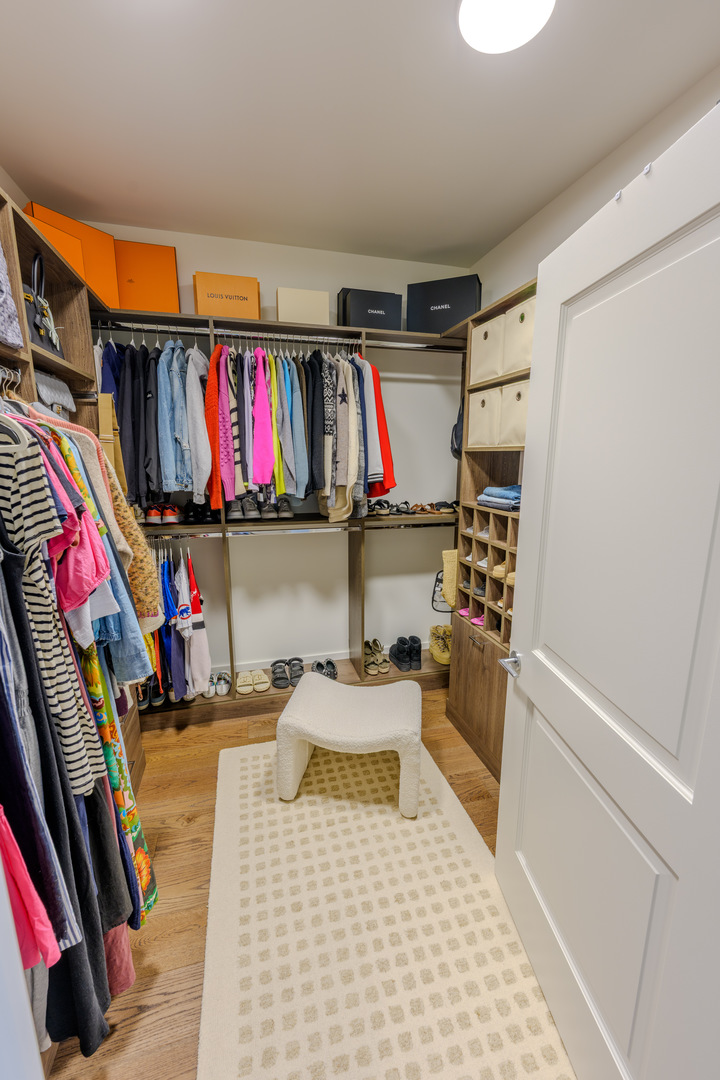 363 E Wacker Dr #2108 Chicago, IL 60601