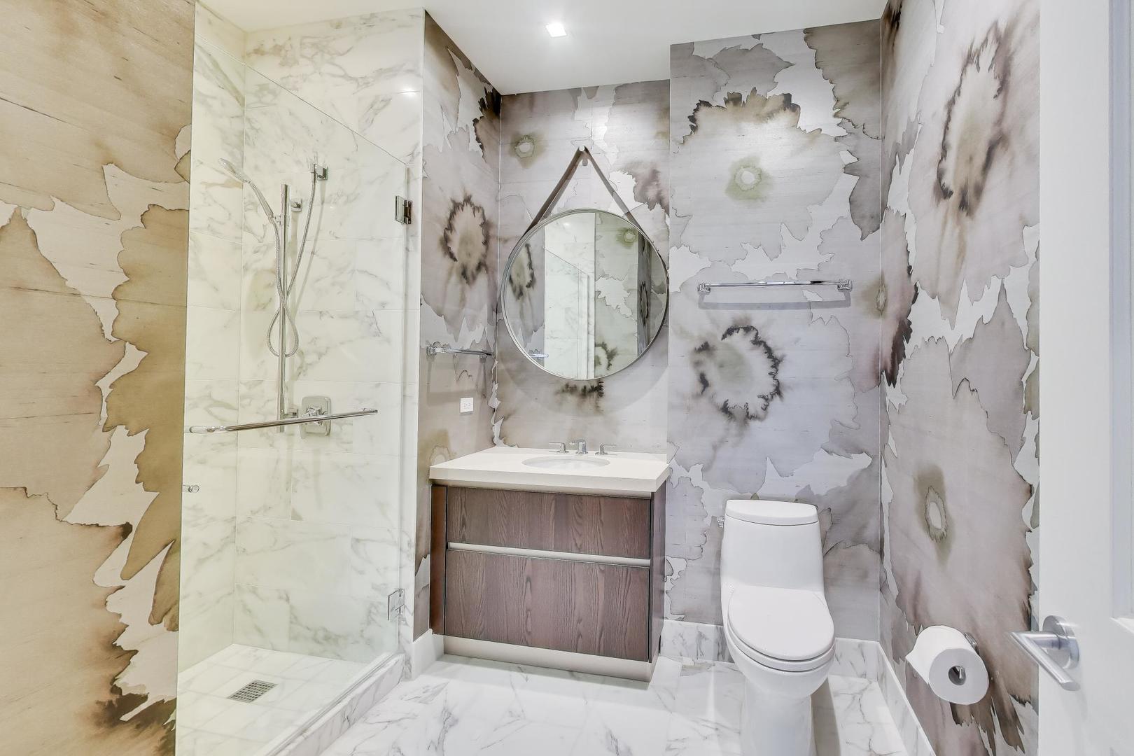 363 E Wacker Dr #2108 Chicago, IL 60601