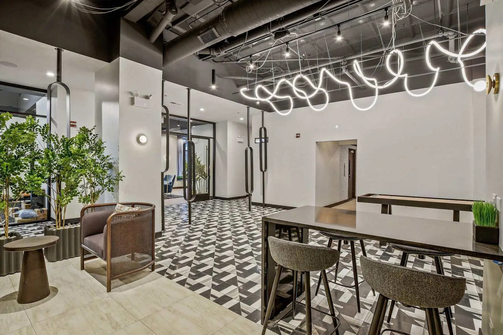 1211 N LASALLE St #1801 Chicago, IL 60610