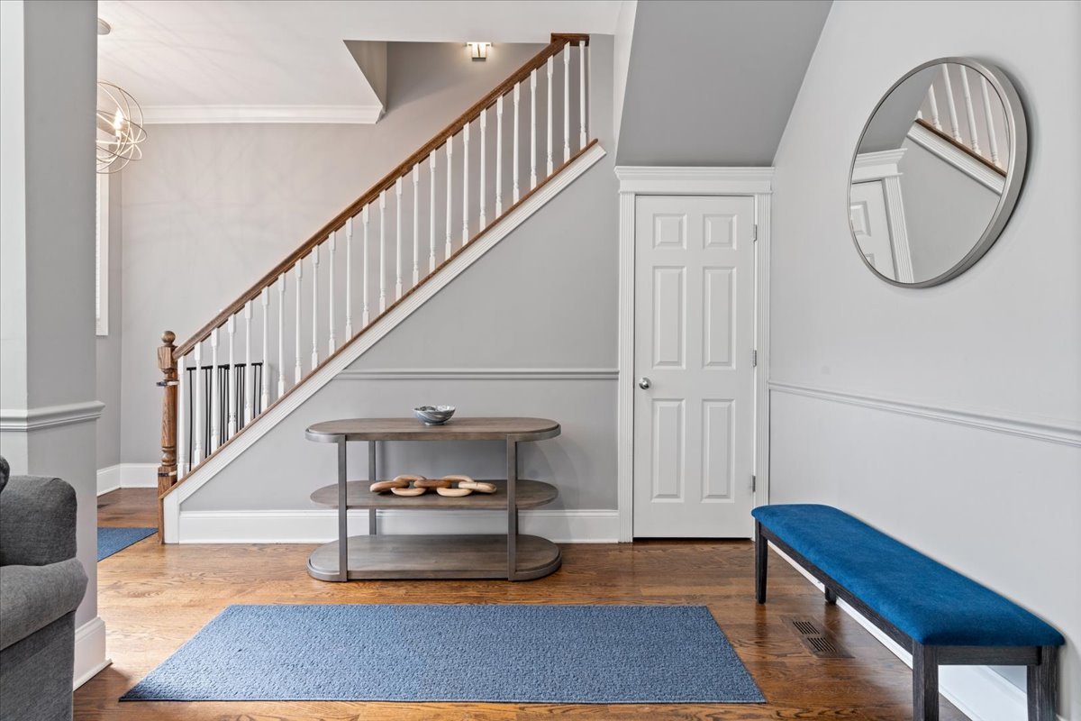 1134 W ADDISON St Chicago, IL 60613