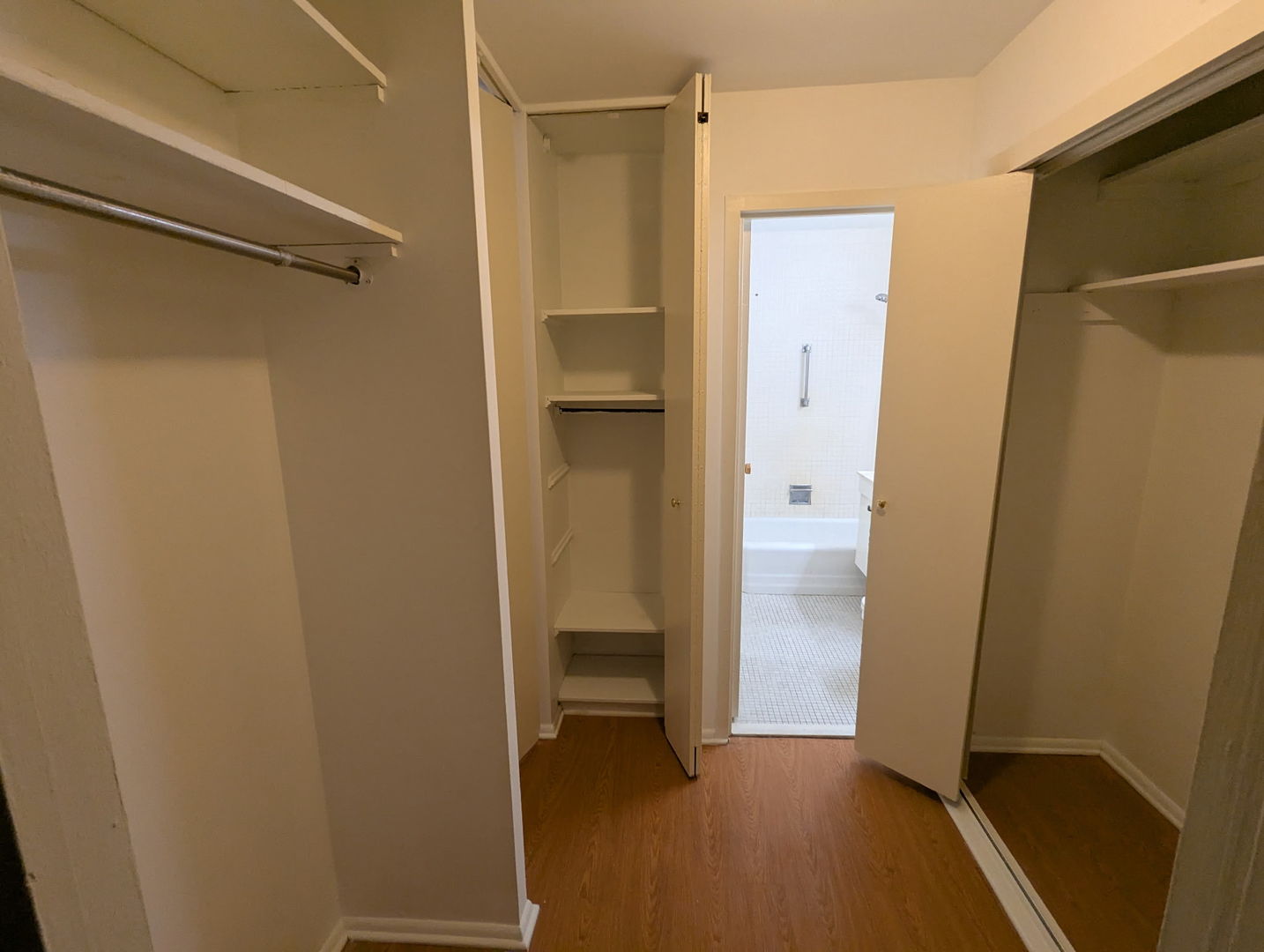 400 E RANDOLPH St #3212 Chicago, IL 60601