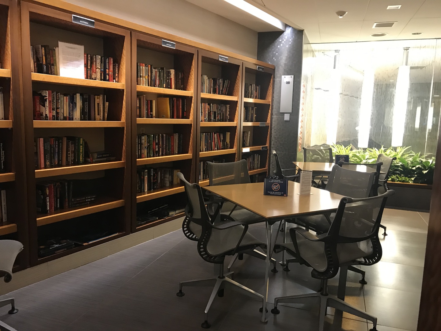 400 E RANDOLPH St #3212 Chicago, IL 60601