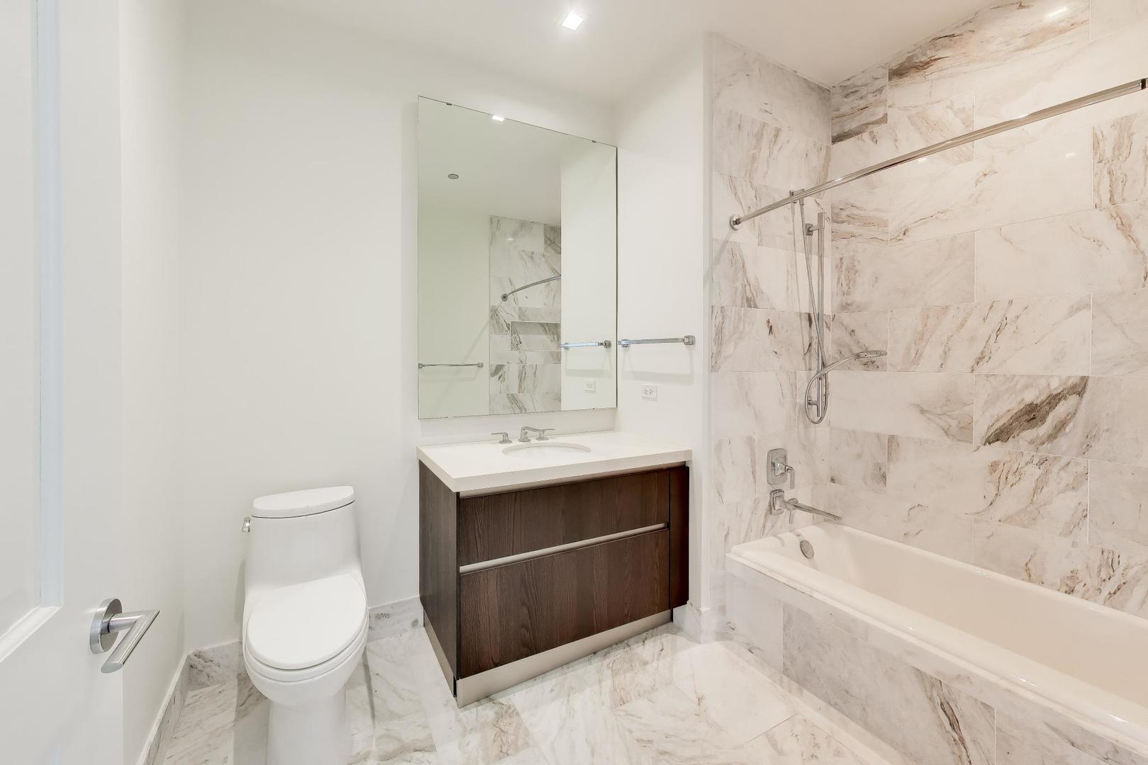 363 E Wacker Dr #5505 Chicago, IL 60601