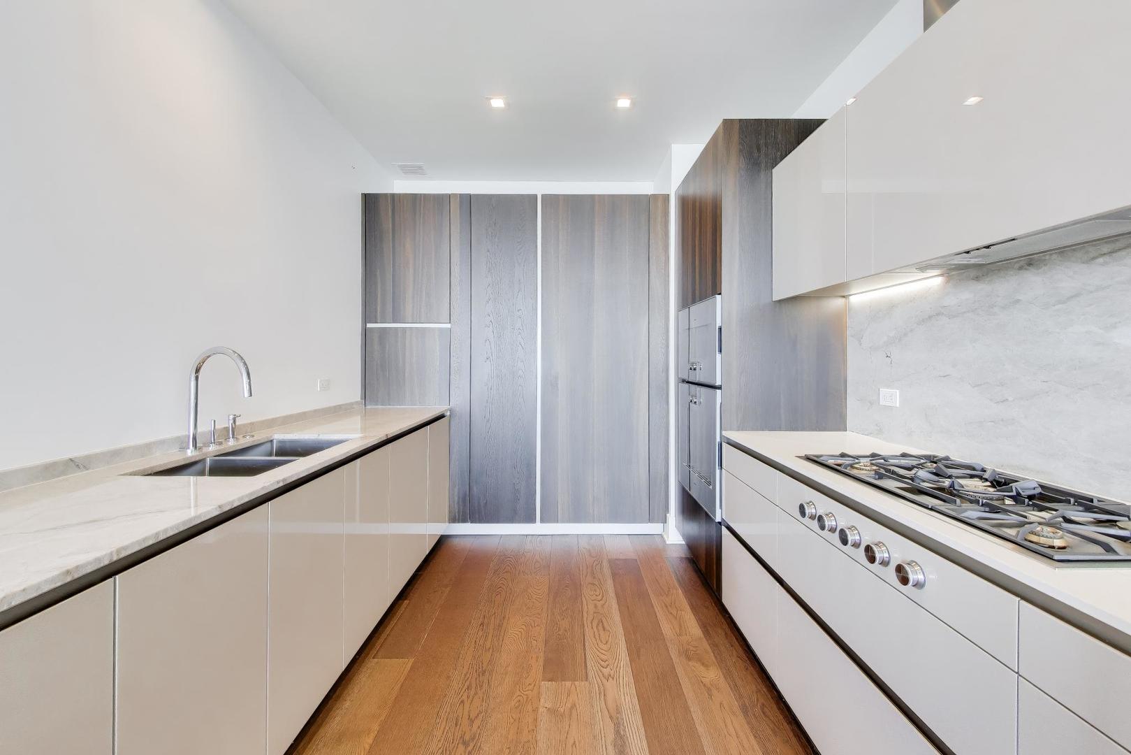 363 E Wacker Dr #5505 Chicago, IL 60601