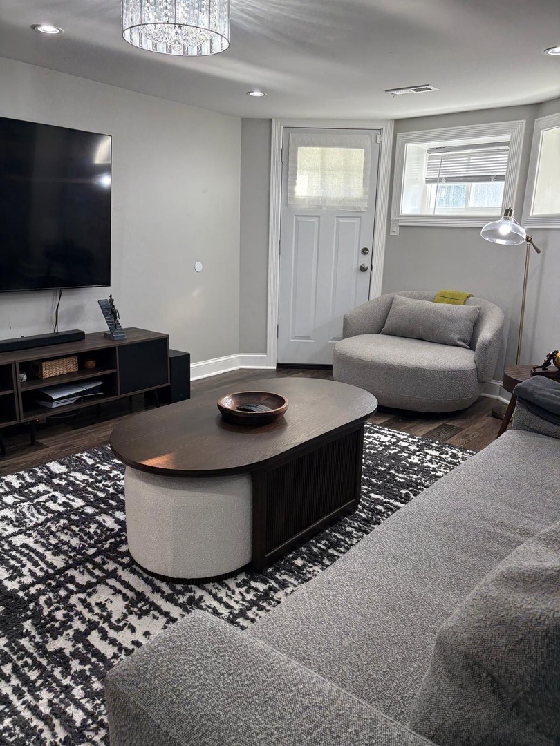 6541 S Ingleside Ave #G Chicago, IL 60637