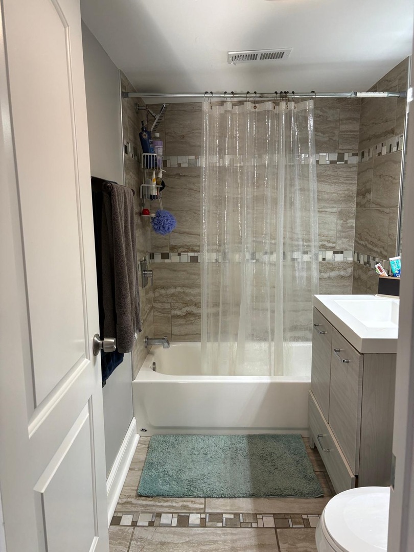 6541 S Ingleside Ave #G Chicago, IL 60637