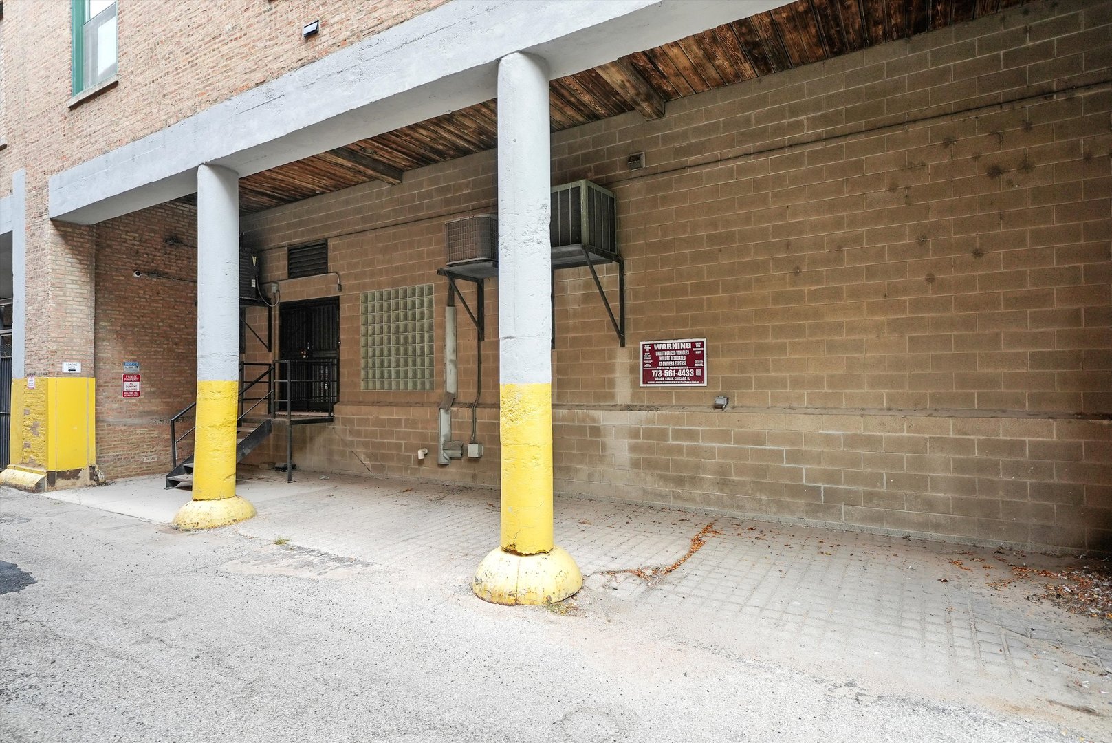 1327 W Washington Blvd #106 Chicago, IL 60607