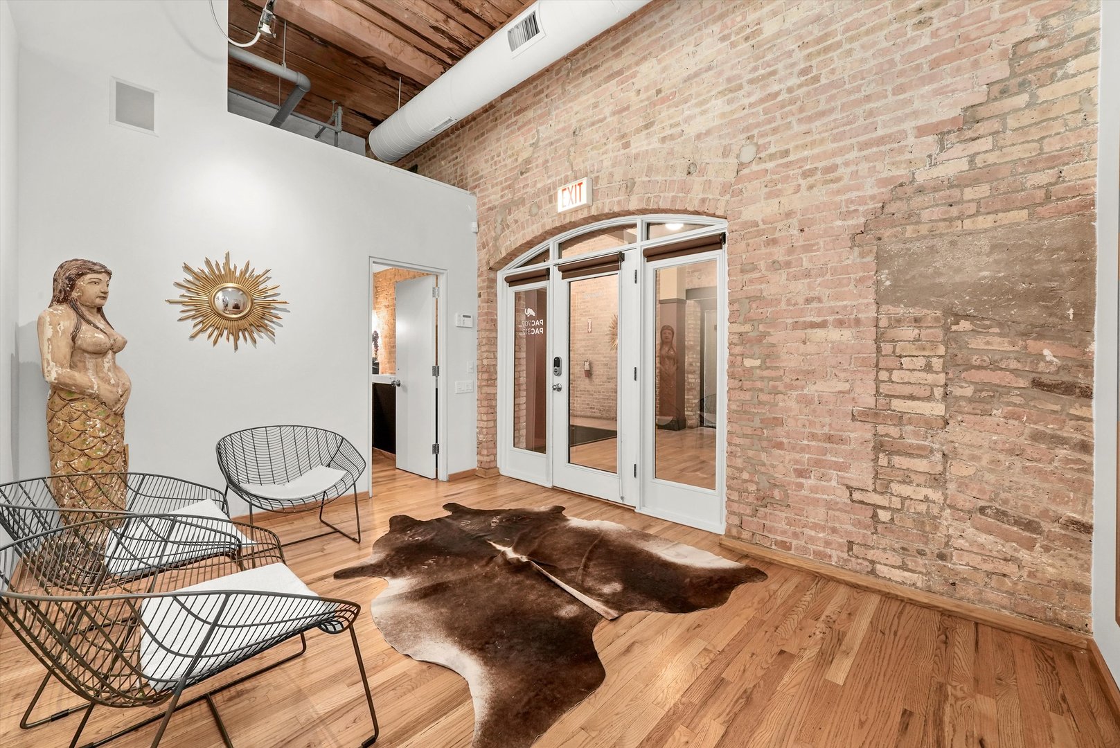 1327 W Washington Blvd #106 Chicago, IL 60607