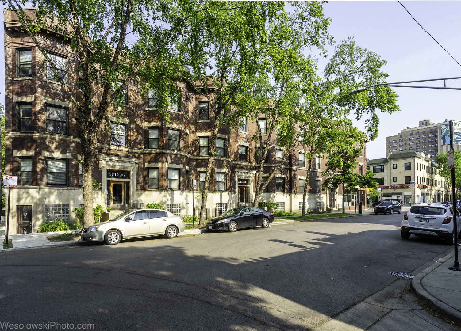 5306 S Blackstone Ave #1