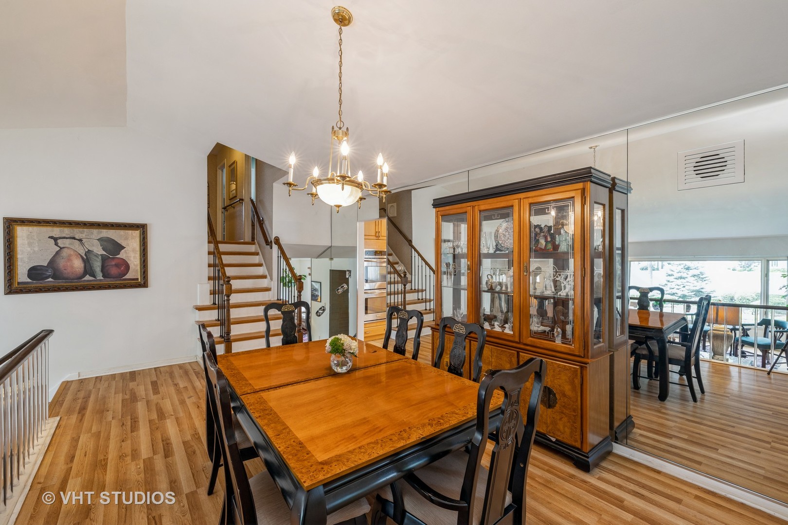 75 Eastwood Dr Deerfield, IL 60015