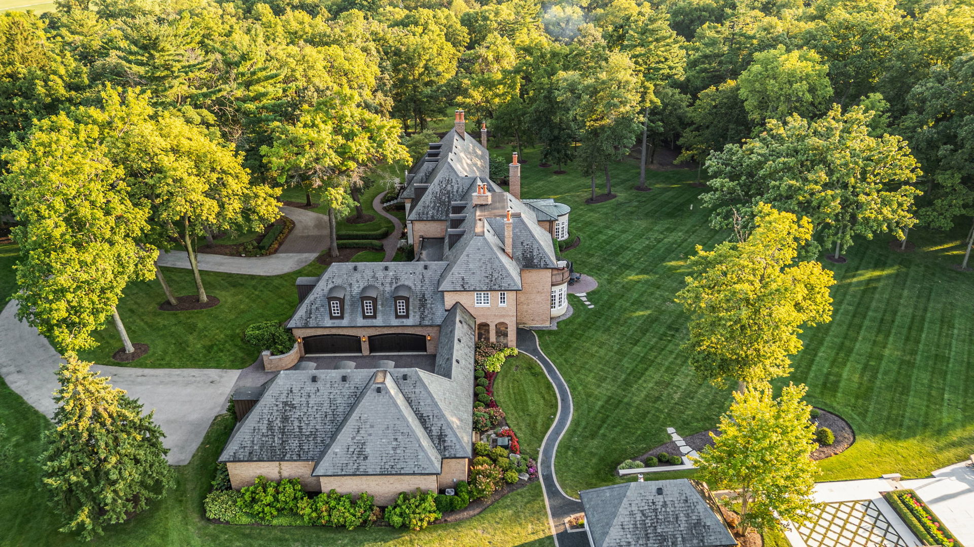 5021 Minkler Rd Yorkville, IL 60560