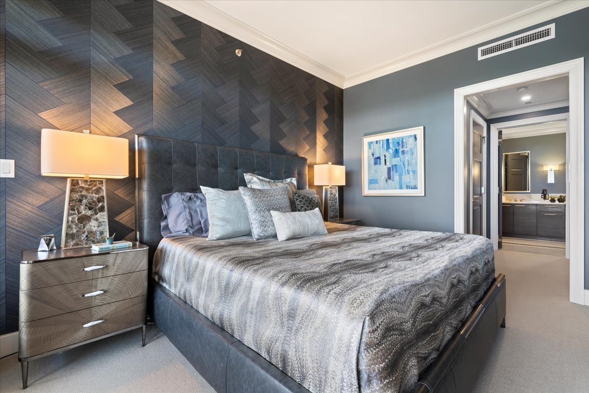 2550 N Lakeview Ave #S605 Chicago, IL 60614