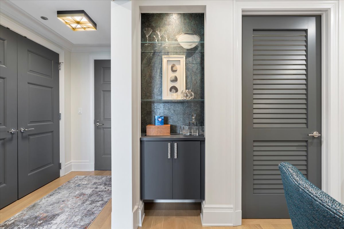 2550 N Lakeview Ave #S605 Chicago, IL 60614