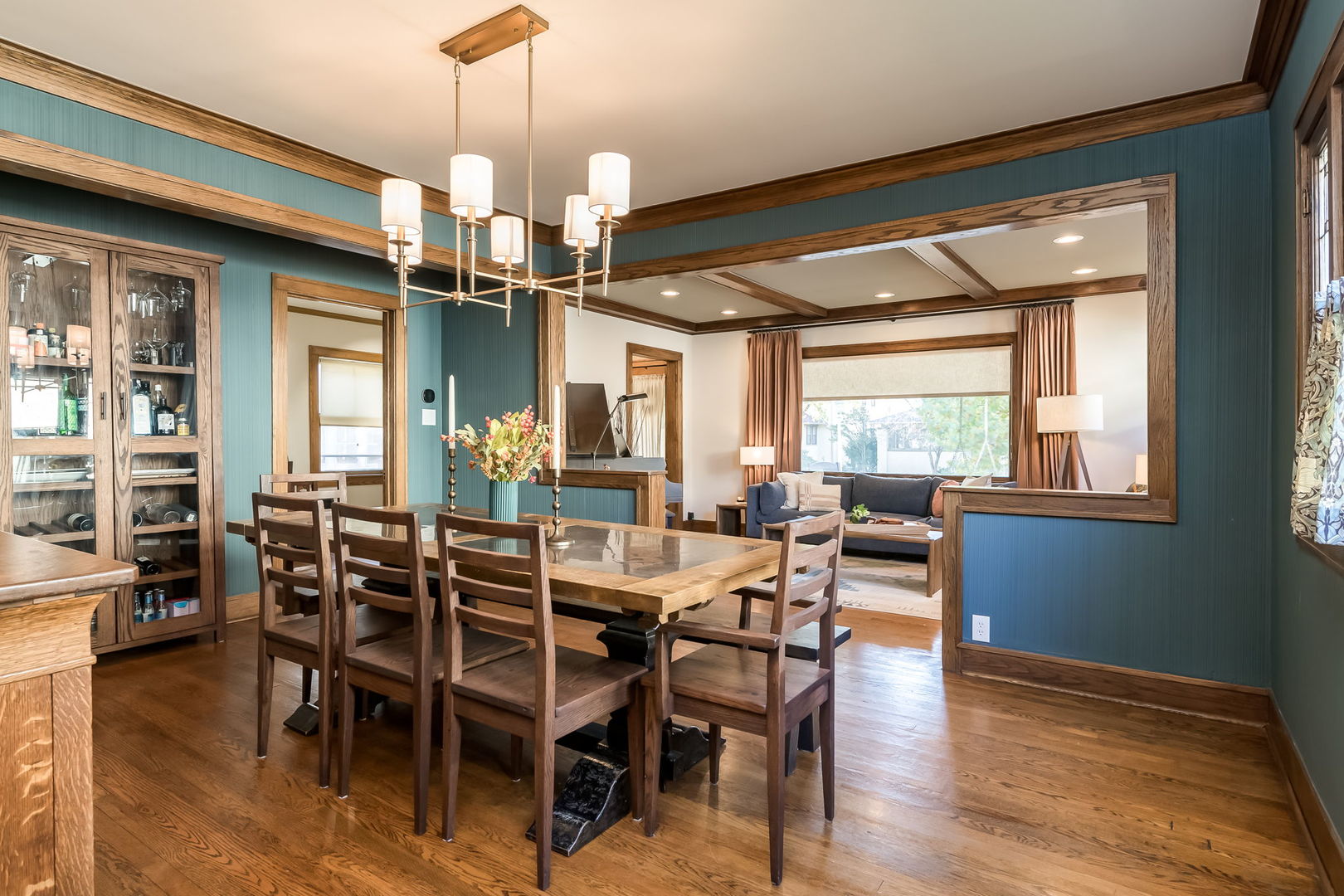 806 N Grv Ave Oak Park, IL 60302