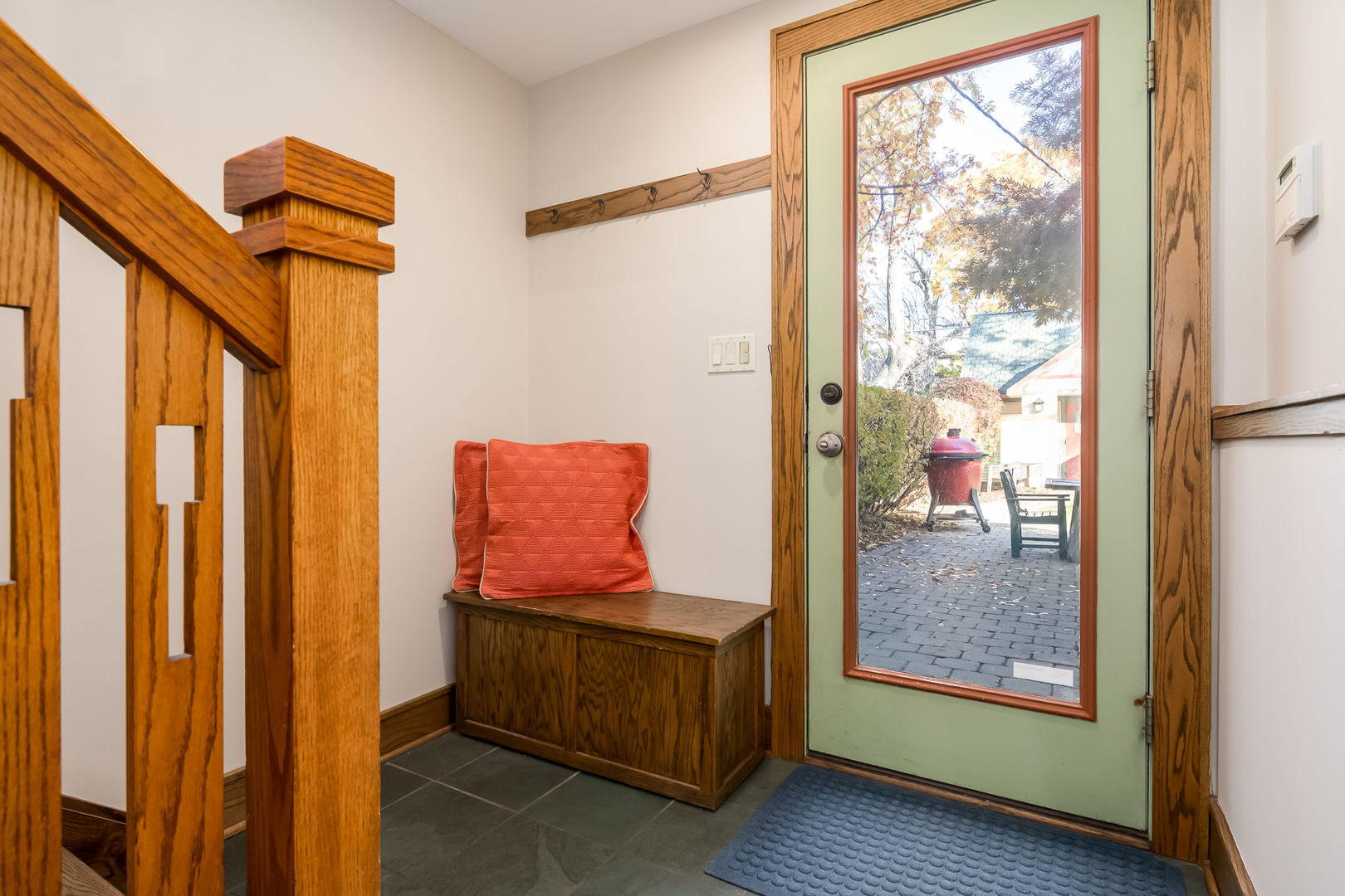 806 N Grv Ave Oak Park, IL 60302