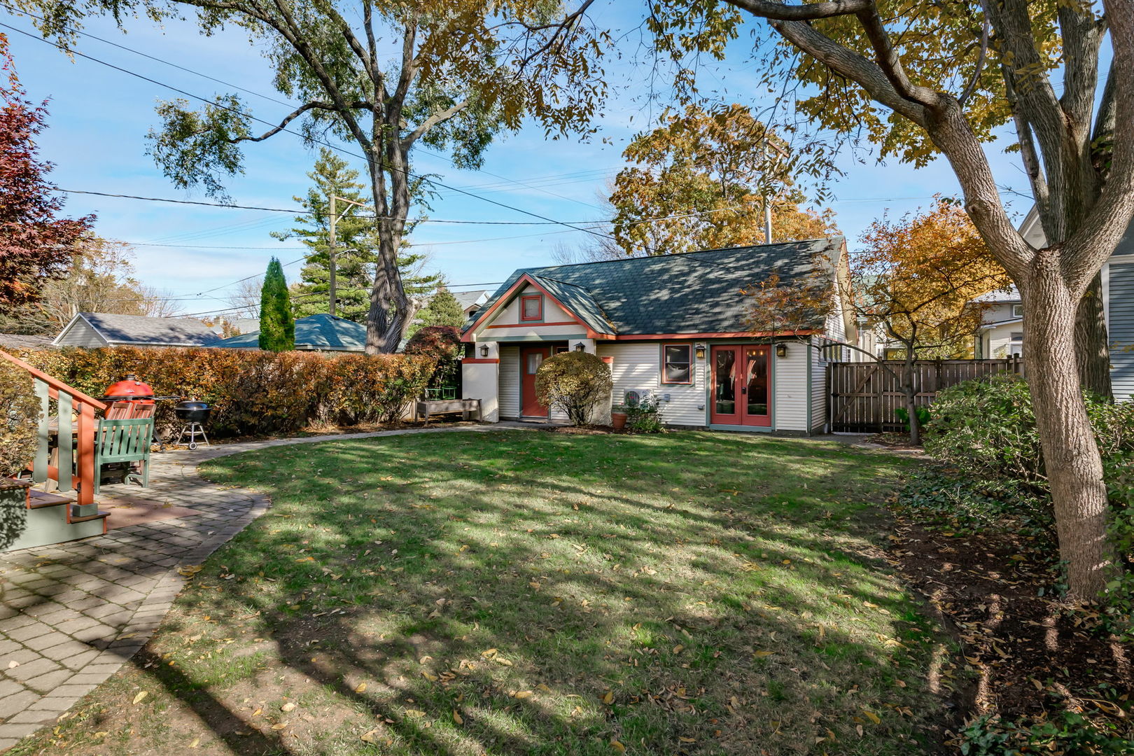 806 N Grv Ave Oak Park, IL 60302