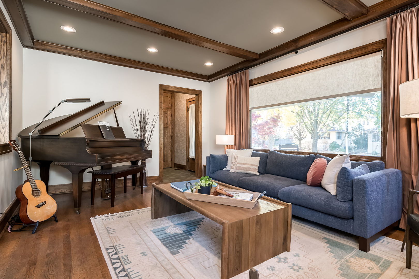 806 N Grv Ave Oak Park, IL 60302