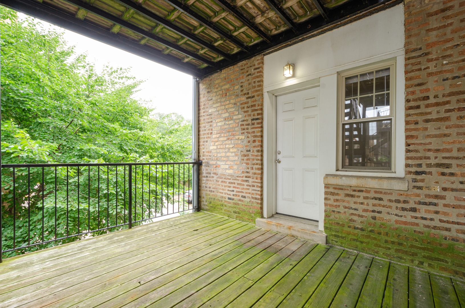 7357 N Ashland Blvd #2 Chicago, IL 60626