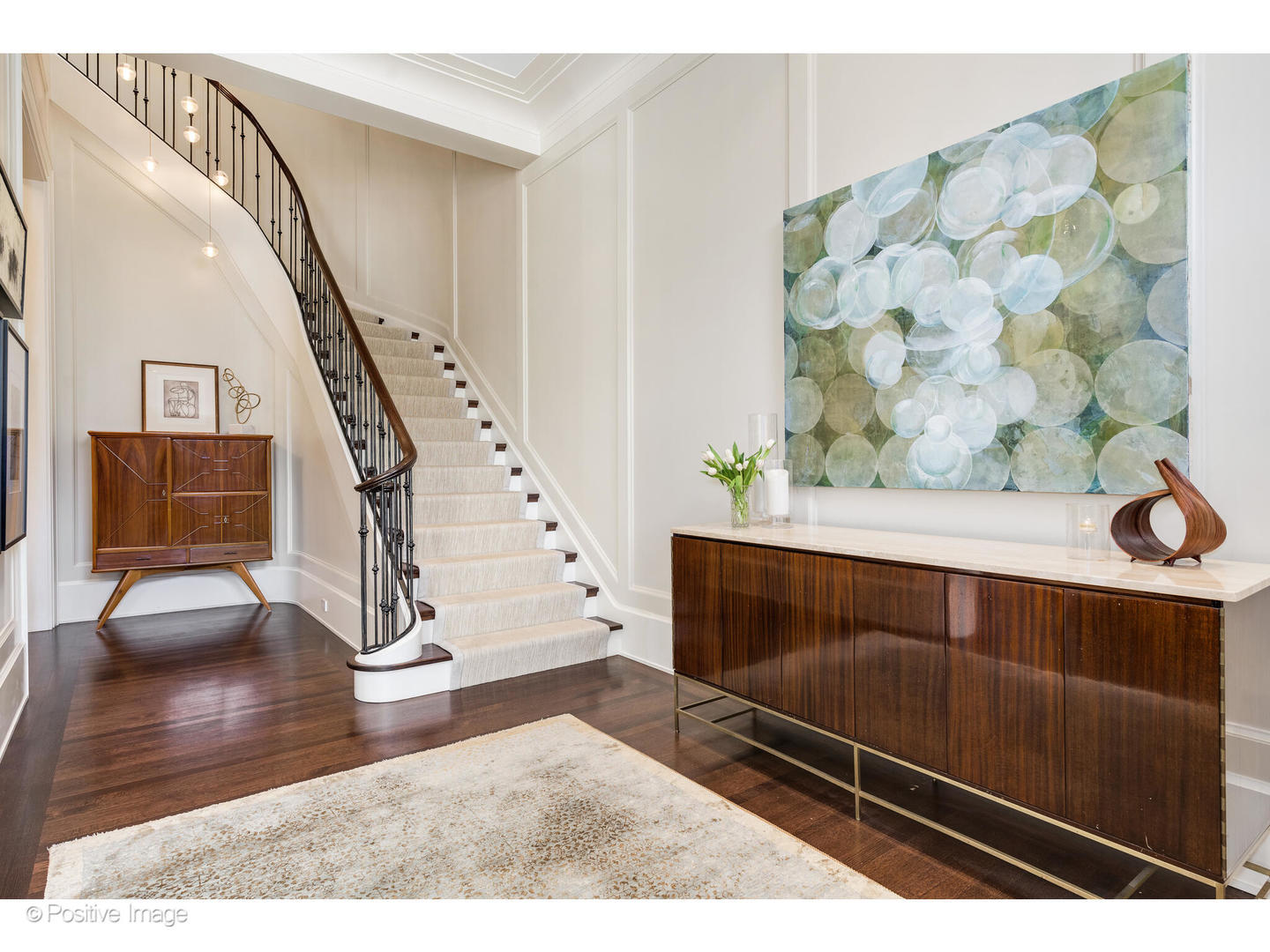 1853 N Burling St Chicago, IL 60614