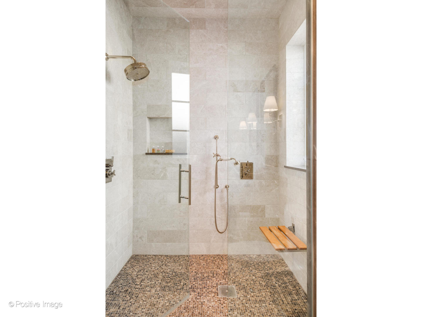 1853 N Burling St Chicago, IL 60614