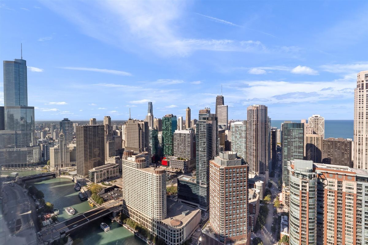 363 E Wacker Dr #4206 Chicago, IL 60601