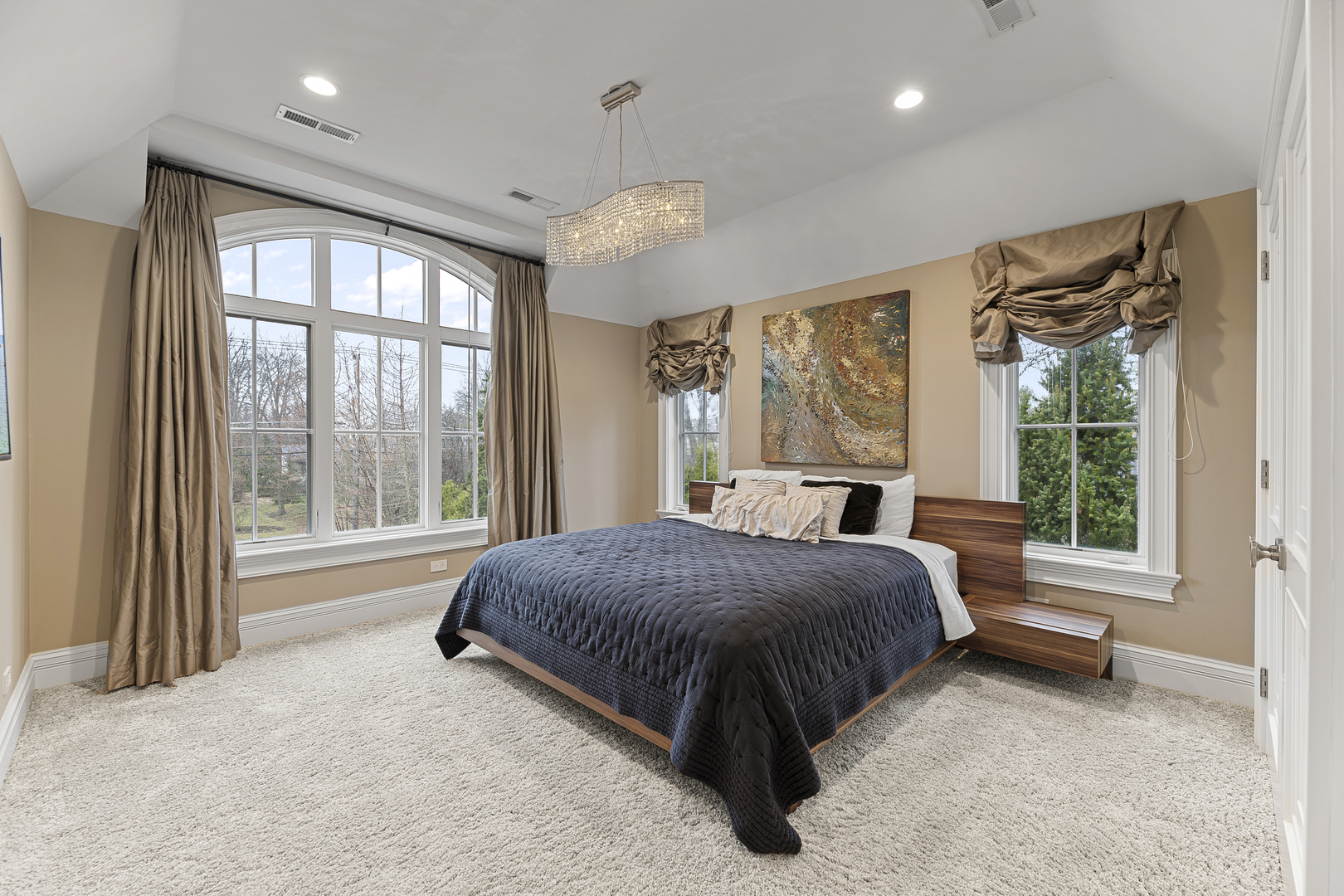 1755 Sunnyside Ave Highland Park, IL 60035