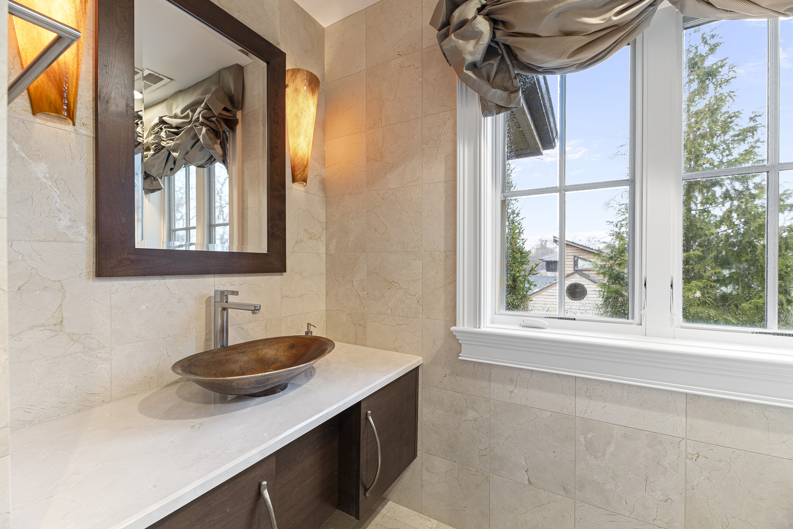 1755 Sunnyside Ave Highland Park, IL 60035