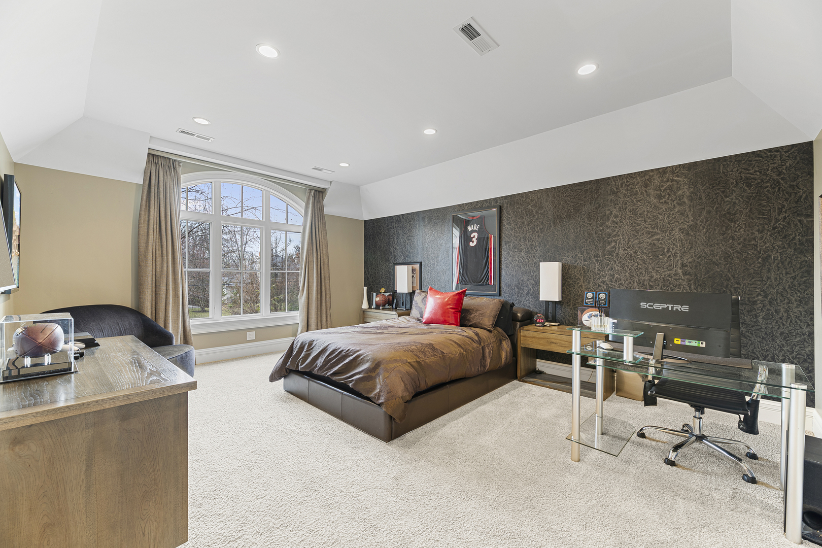 1755 Sunnyside Ave Highland Park, IL 60035