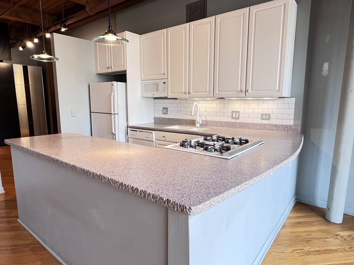 1000 W WASHINGTON Blvd #344 Chicago, IL 60607