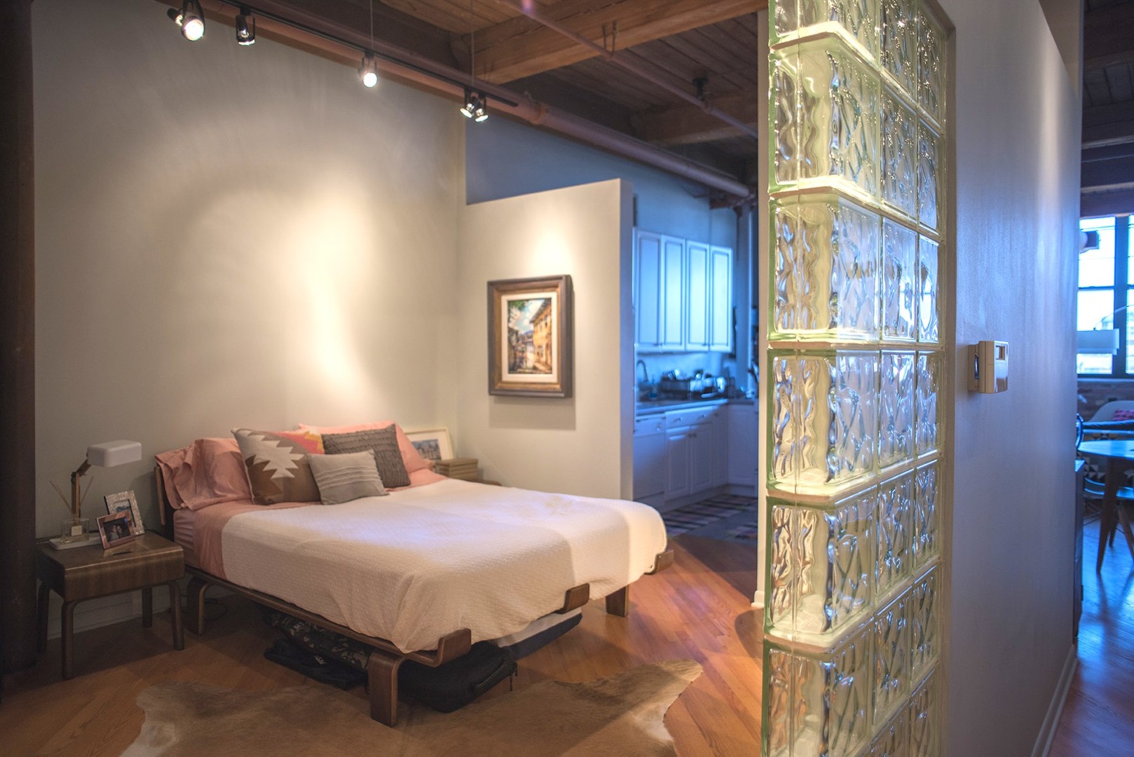 1000 W WASHINGTON Blvd #344 Chicago, IL 60607