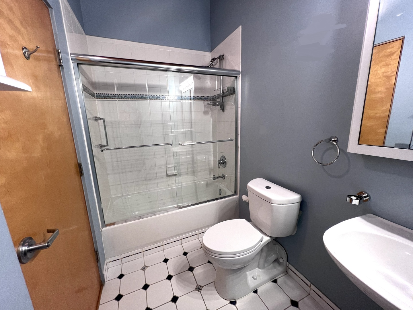 1000 W WASHINGTON Blvd #344 Chicago, IL 60607