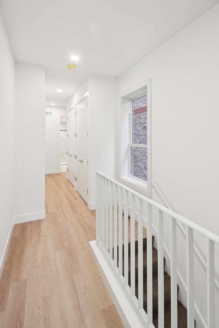 2323 N Lister Ave Chicago, IL 60614