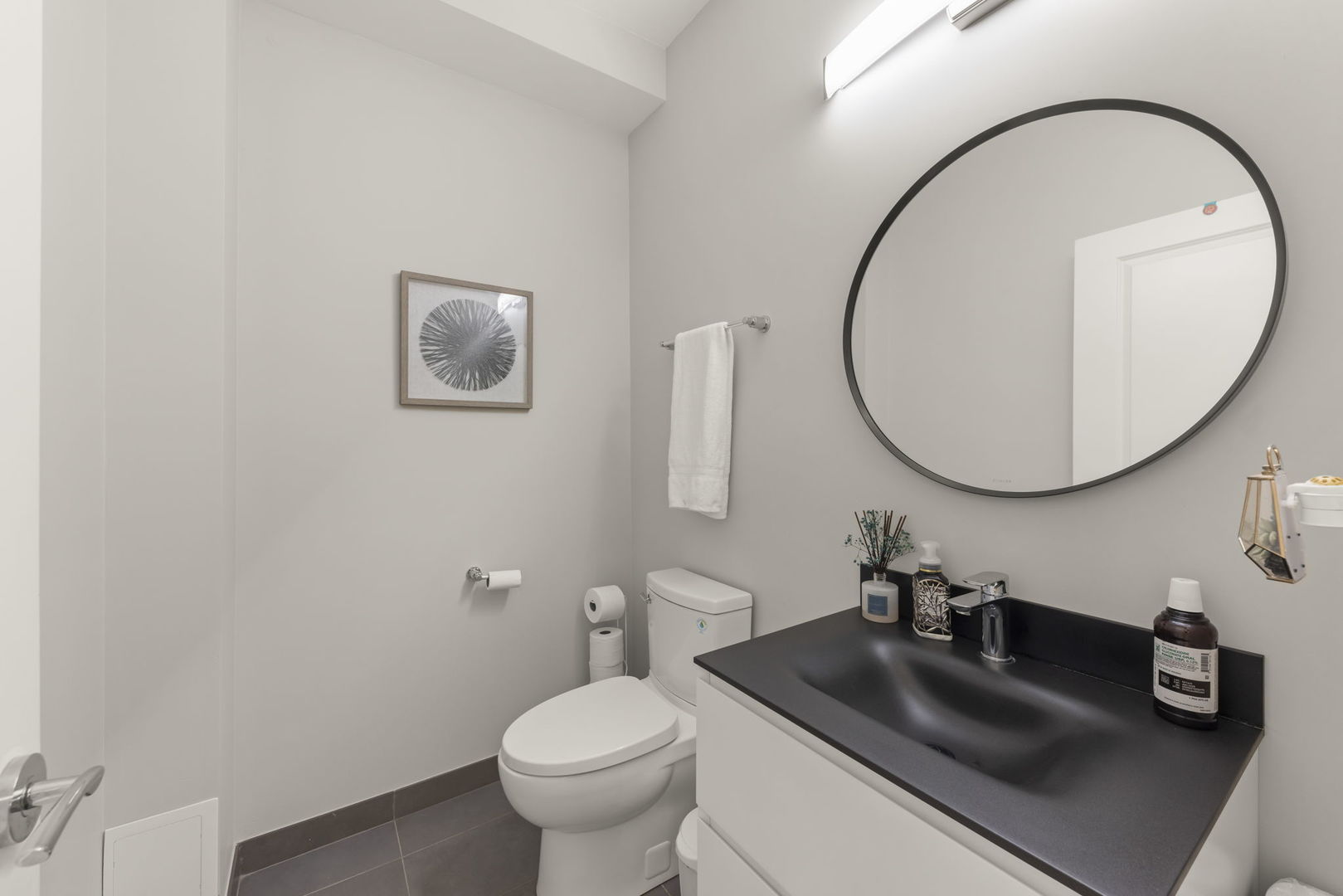 1126 Pitner Ave Evanston, IL 60202