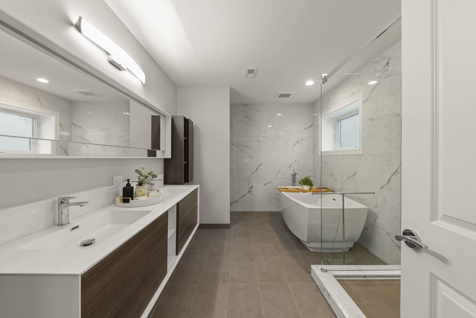 1126 Pitner Ave Evanston, IL 60202