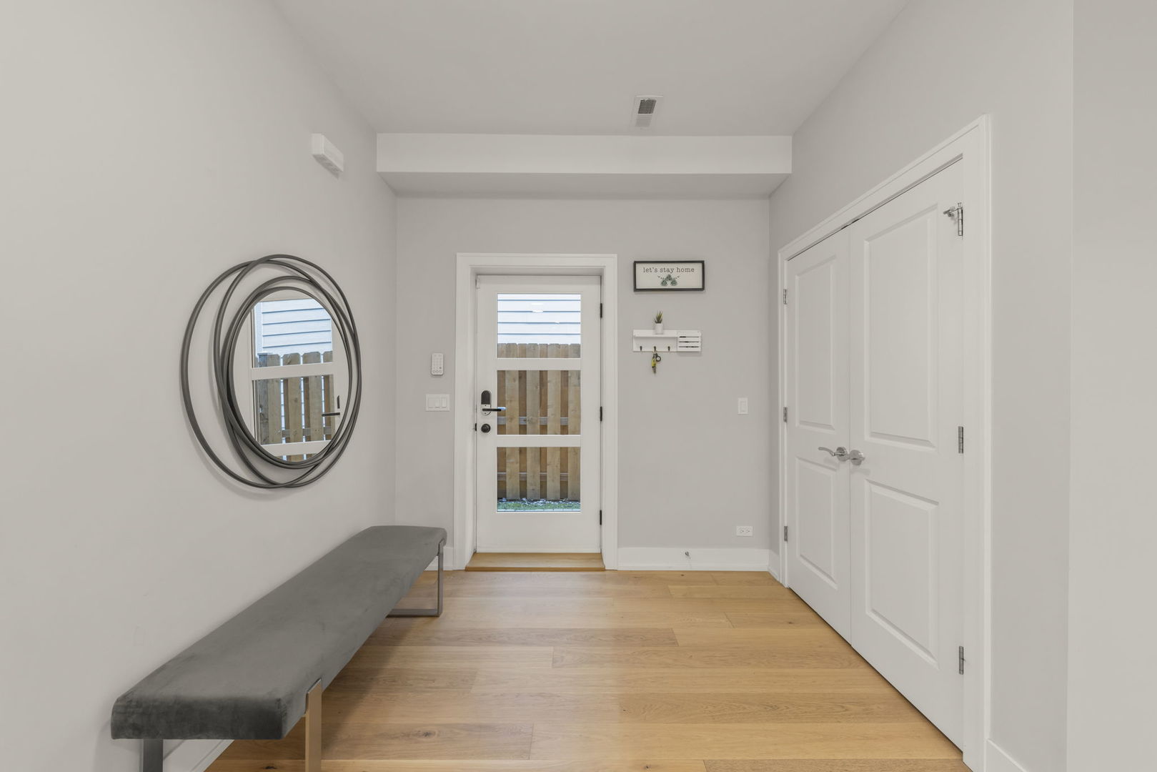 1126 Pitner Ave Evanston, IL 60202