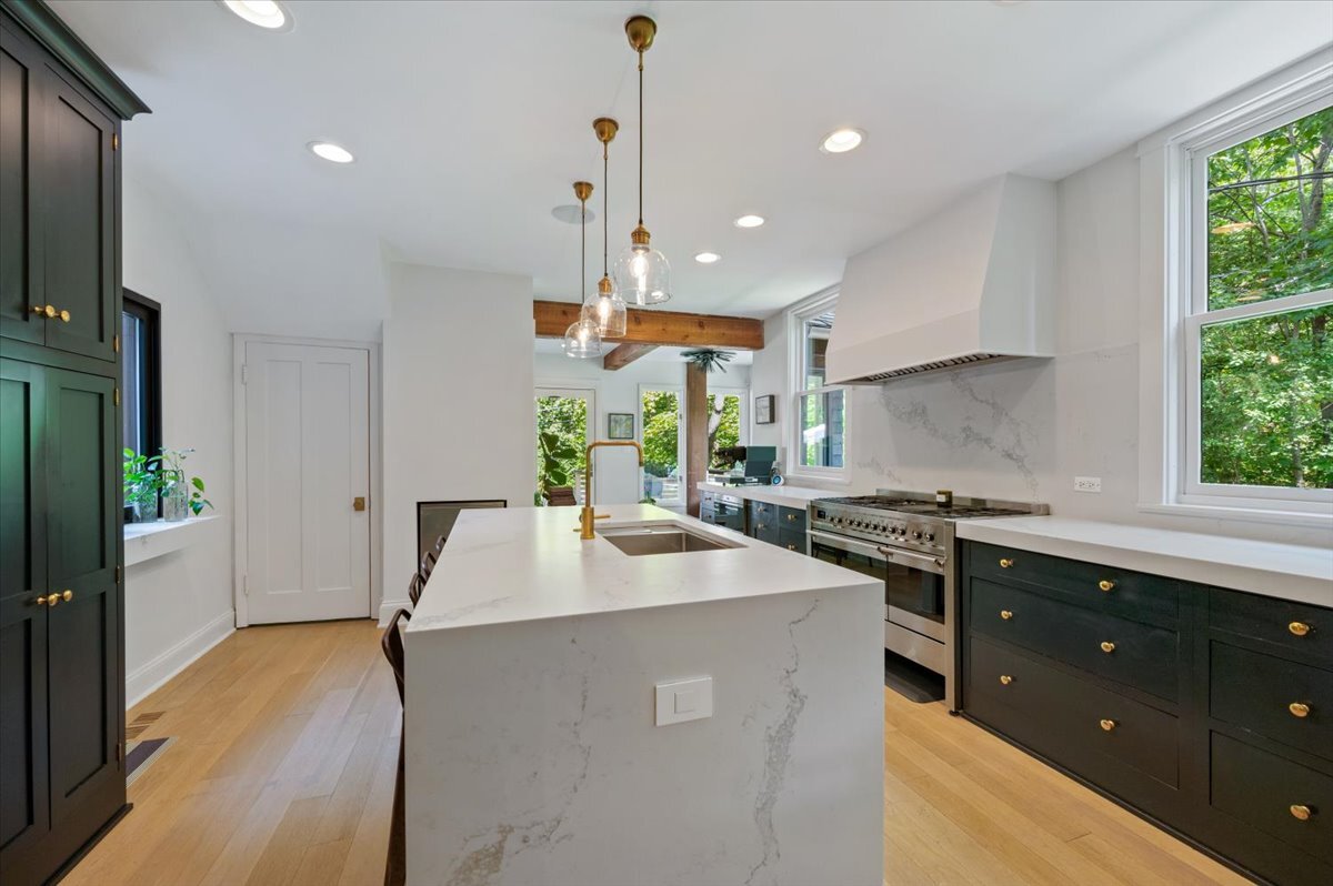 203 Prospect Ave Highland Park, IL 60035