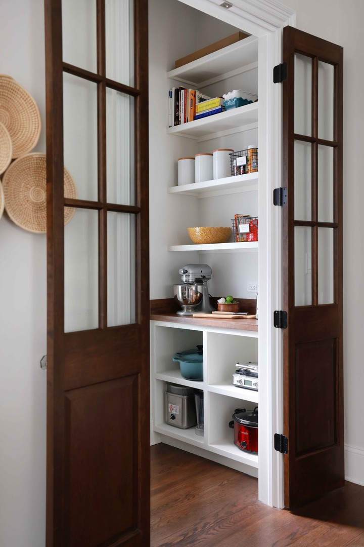 2030 N Hoyne Ave Chicago, IL 60647