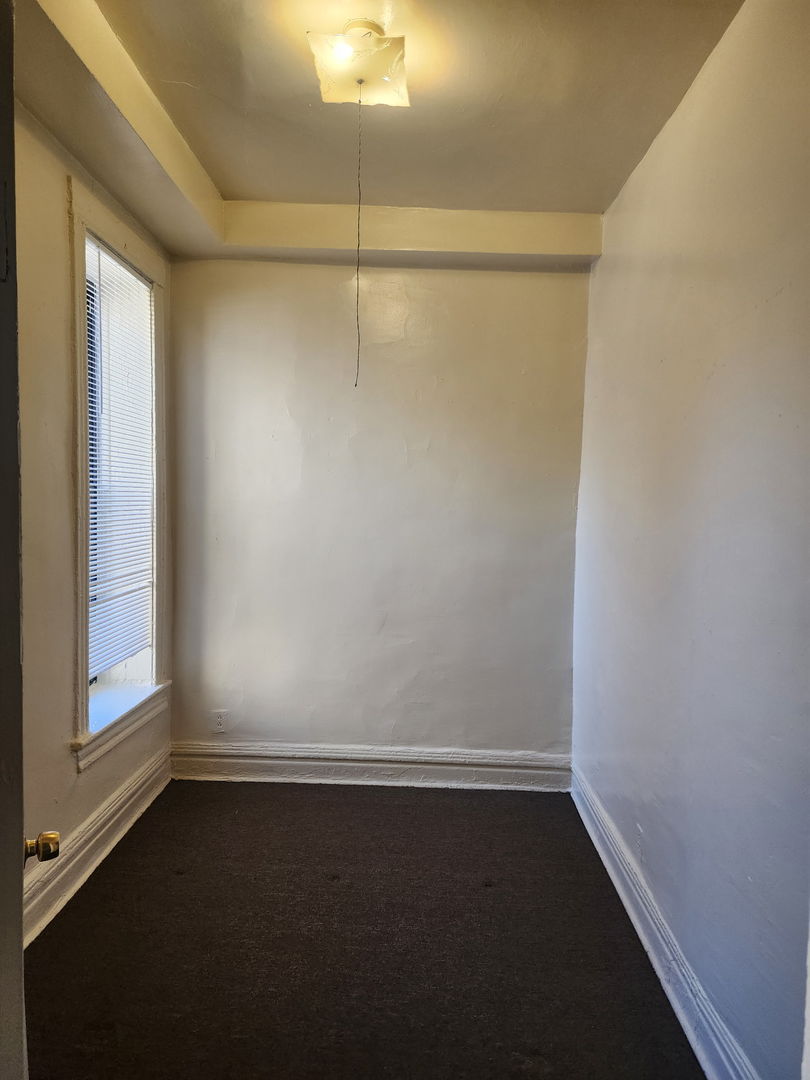 6527 S Kimbark Ave #1 Chicago, IL 60637