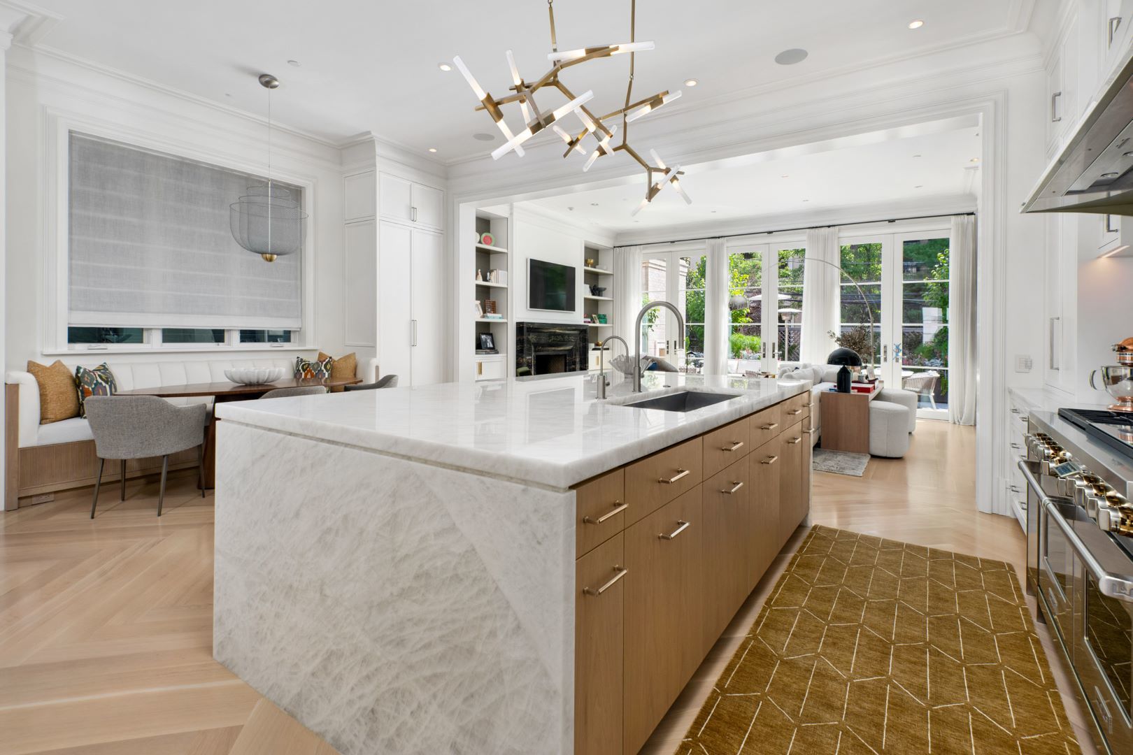 1917 N Orchard St Chicago, IL 60614