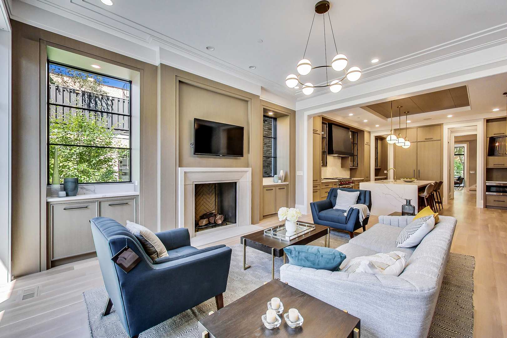 1917 N Orchard St Chicago, IL 60614